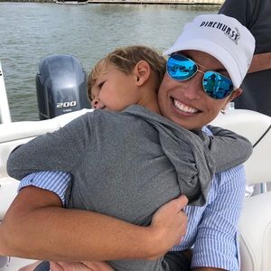 Meet your Posher, Lauren